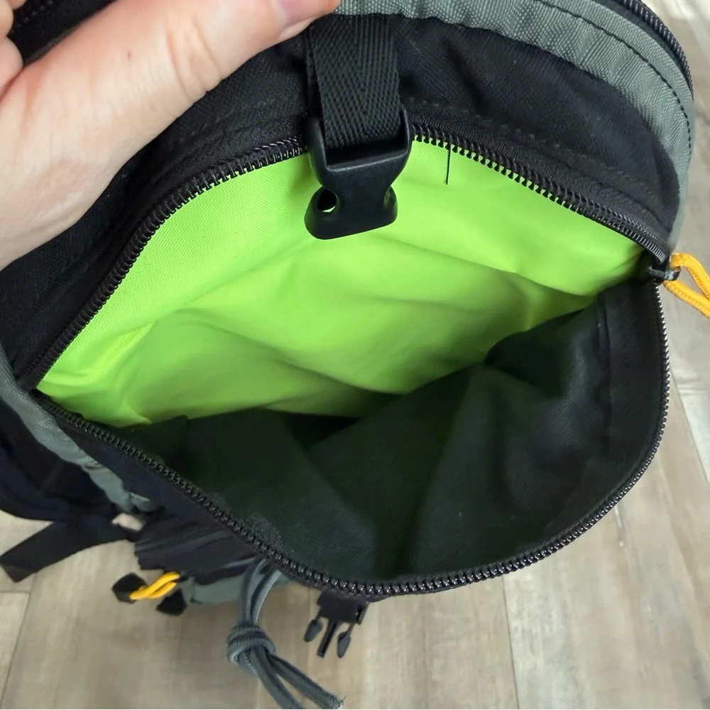 Camelbak‎ MULE Hydration Backpack No Bladder Hiking Outdoor Bag